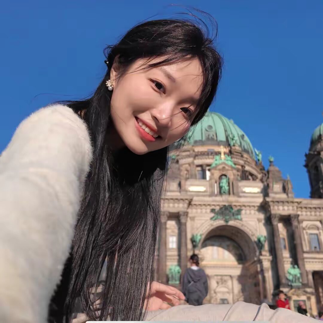 🇨🇳🇵🇱 Weiyi 🐝🎹