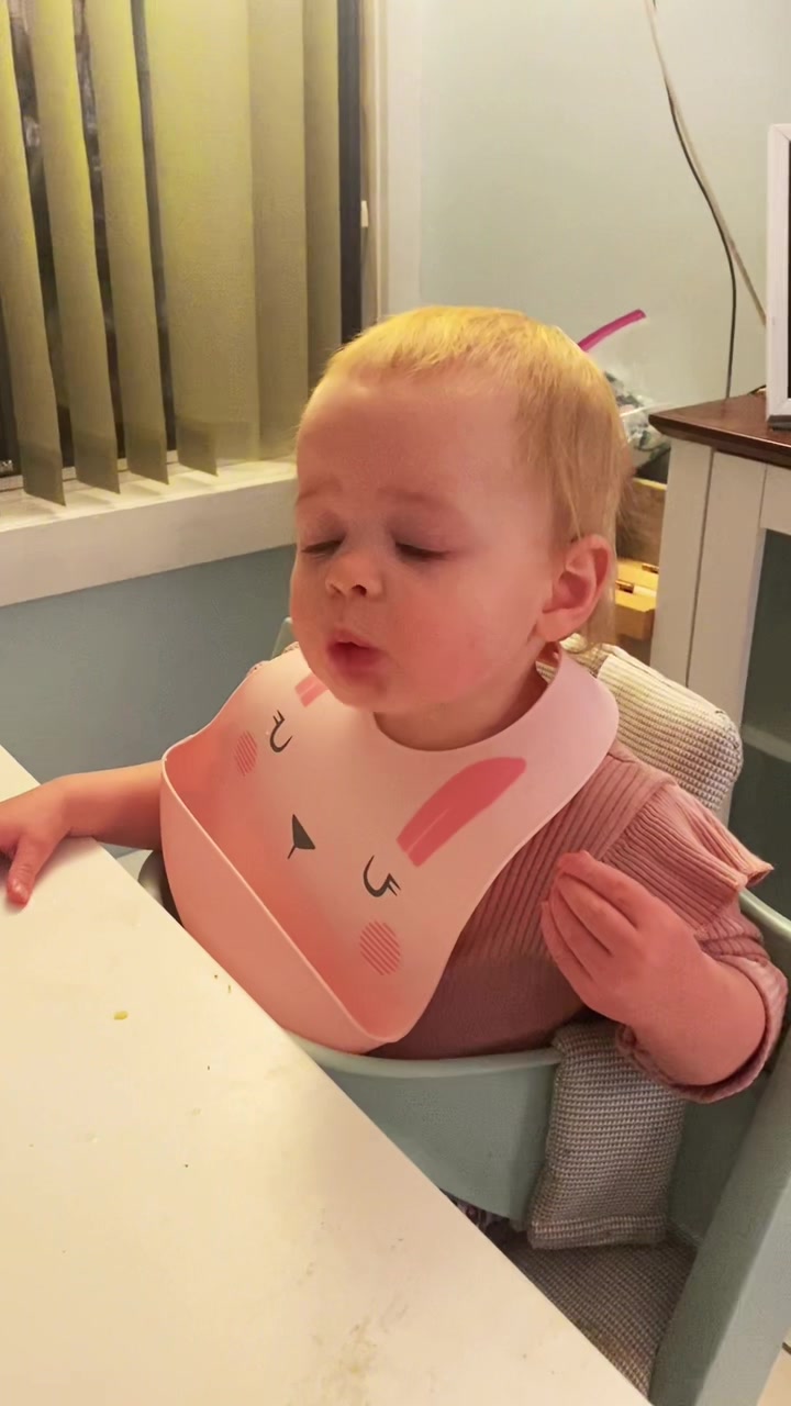 Same girl, same. 🍕 #firstbite #fyp #pizzababy