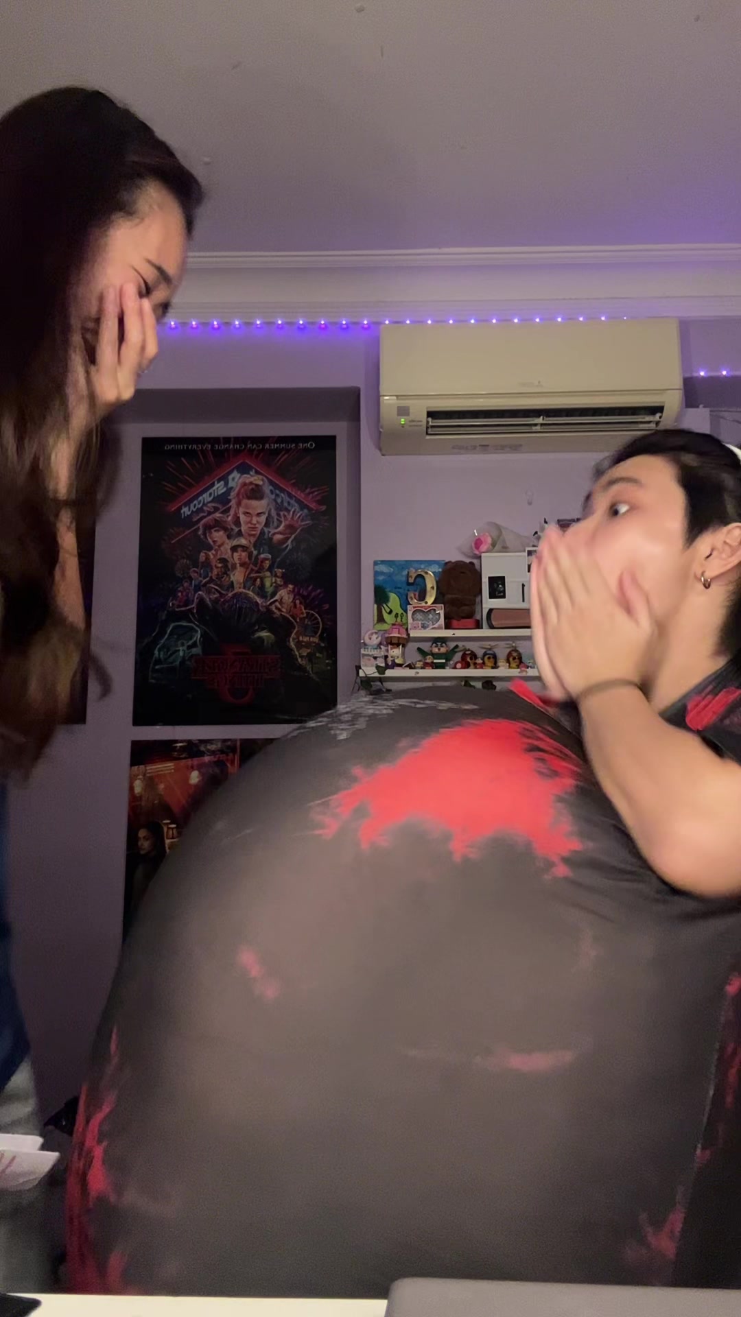 that was unexpected..  #funny #couple #fypシ゚viral #fyp #fypシ #fypage #viralvideo #fyppppppppppppppppppppppp #couplecomedy #funnycouple #zyxcba #foryoupage #foryou #coupletok 