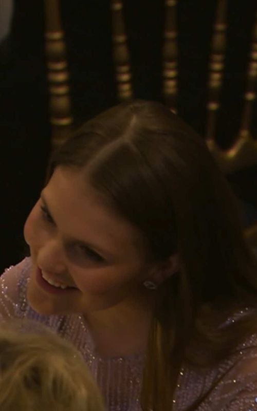 Princess Estelle today! 🇸🇪 She’s now 14, and made a striking and historic appearance at the King’s 80th Birthday Gala Dinner at the Royal Palace in Stockholm on April 30, 2026, marking her very first time attending a formal gala dinner. As the eldest child of Crown Princess Victoria and Prince Daniel, she arrived confidently alongside her parents, stepping into a new level of public royal life. For the occasion, she wore a sparkling purple gown chosen for the evening, reflecting a more grown and regal presence, and she stood out not just for her outfit but for her composed and self-assured manner throughout the evening. Despite her young age, she appeared poised, smiling, and comfortable in the spotlight, with many observers noting how naturally she handled the attention—an early glimpse of a future queen-in-waiting stepping into her role with quiet confidence.  _ 𝐅𝐨𝐥𝐥𝐨𝐰 & 𝐋𝐢𝐤𝐞 𝐟𝐨𝐫 𝐦𝐨𝐫𝐞 𝐜𝐨𝐧𝐭𝐞𝐧𝐭💝 || Ib/Cr : 🅼🅴!! 𓍯𓂃  _ #fyp #foryoupage #blowthisup #blowup #virel
