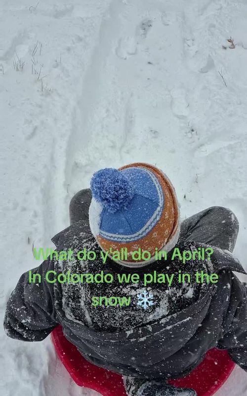 Colorado is amazing. Why? It's April almost May and we got to play in the snow with our babies. Of course we love the beach, were Florida babies, but the snow was so much fun. #familyfunday #crosscountrytravel #rockymountains #mossymilesrv #snowday 