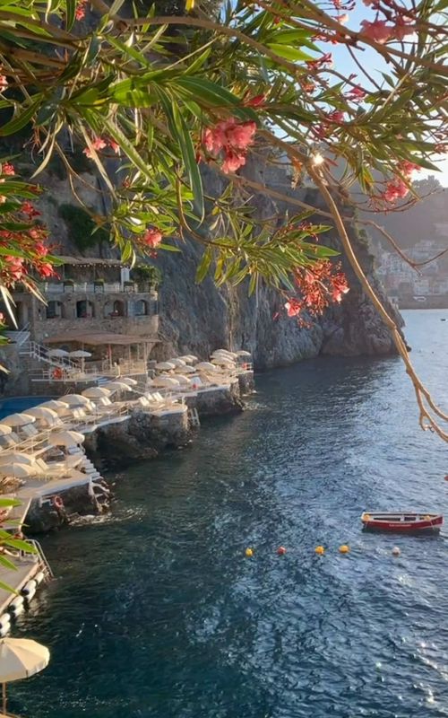 Watch this 2-3 times to reset your algorithm.  #tiktoktravel #fyp #italiansdoitbetter #luxurytravel 