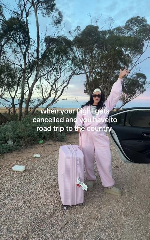 Made it 🌅🐄   @Leteesha | Mum of 2 ♡ #girlstrip #mumsoftiktokaustralia #roadtrip #travel #vacay #roadtrippin 