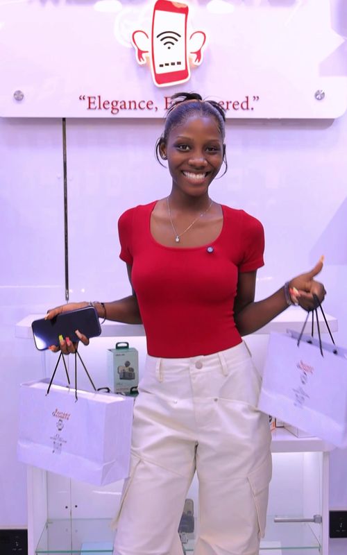 My family had me on this one🤦🏾‍♀️💔Buh guess what because I have the best plug In the world then I had to make out a smile on there faces. Then what are you waiting for call us and get yourself the best gadgets PIONEER MALL PD:107  +256 🥹704💙626🦋911 @@fantasy_gadgets #fyppppppppppppppppppppppp #zayrababy2💙🦋 #tiktokghana🇬🇭 #blowthisup 