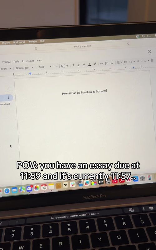 why rush when you got Natural Write 🤷 #studytok #bypassai #studyhacks #essaywriting #student 