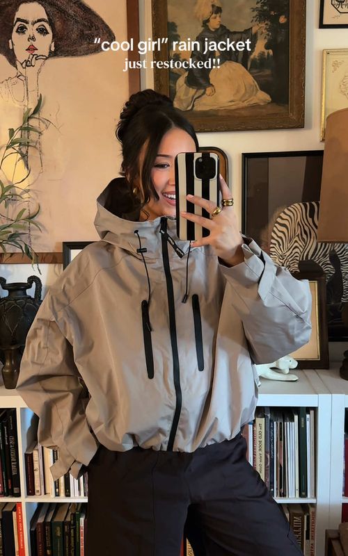 The ultimate cool girl rain jacket?? YES please!! 😍 I’m 5’4 for reference & it comes in one size fits most! This is going to be my go to rain jacket! Need it in all of the colors!! 🤭 RUN don’t walk while it’s restocked!! #rainjacket #coolgirlstyle #hikingoutfits #rainydayoutfit #raincoat cool girl style. Cool girl fashion. Affordable fashion. Hiking outfits. Cool girl hiking outfits. Cute rain jacket. Rainy day outfit ideas. 