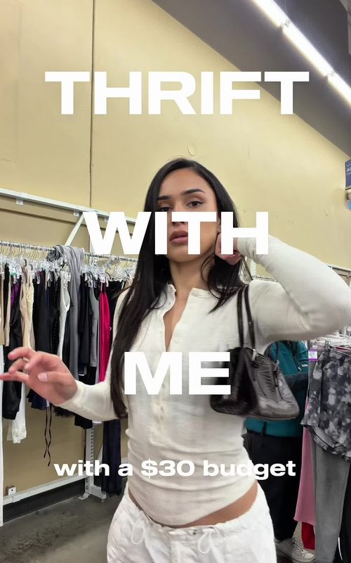 thrifting an outfit on a budget #thriftwithme #budgetfriendly #thriftedfinds 