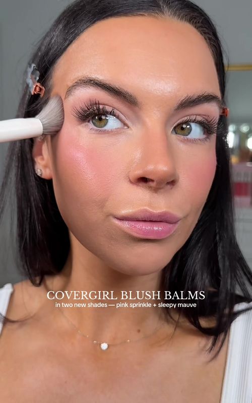 these shades are SO GOOD 👏🏼 @COVERGIRL blush balms in sleepy mauve and pink sprinkle #blush #creamblush #liquidblush #affordablemakeup #drugstoremakeup 