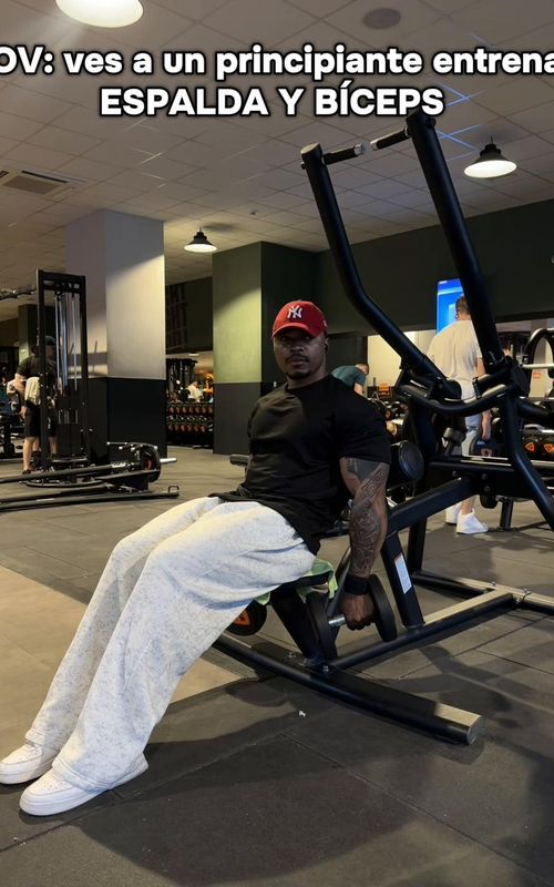 Rutina completa de espalda y bíceps para ganar masa muscular 💪 #gym #Fitness #back #biceps #gymmotivation 