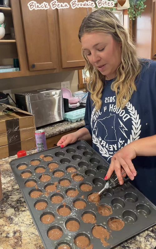 I look forward to my @Bloom Nutrition sparkling energy drink every day!  ✨ Shirley Temple ✨🍒 flavor might be in my top 3 favorites 🤭 🤎 Black Bean Brownie Bites: 4 cups black beans (drained and rinsed) 6 eggs 2/3 cup cocoa powder 1/2 cup oil 2 tsp vanilla 1 tsp baking powder 1 tsp salt 2/3 cup sugar 1 cup mini chocolate chips mool! Bake at 350 for 15-18 min #bloompartner #energydrinks #EasyRecipe #healthysnack #brownies