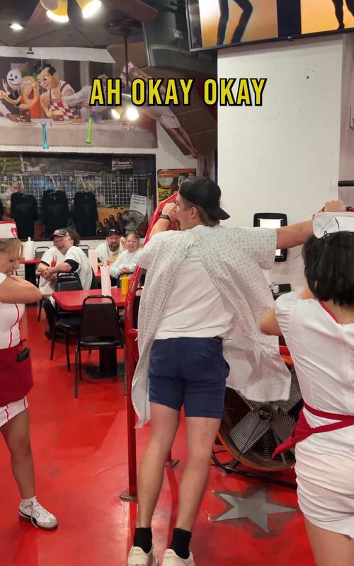 Trying the Most Unhealthy Restaurant in America  📍Heart Attack Grill, Las Vegas #heartattackgrill #lasvegas #lvfoodie #lasvegasfood #codypremer 