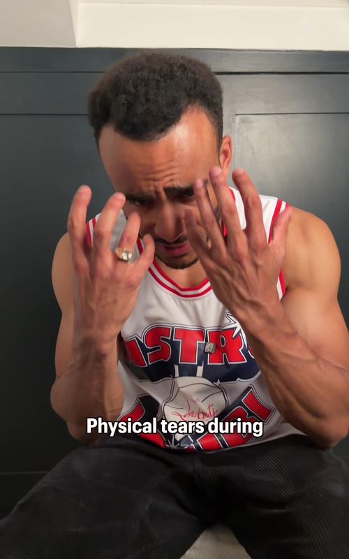 Klay Thompson after fumbling Meg the Stallion 😭💔 #comedy #satire #megtheestallion #klaythompson