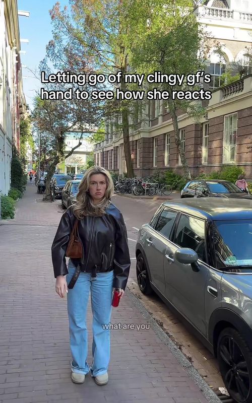 worse than committing a crime 😭😭 #clingygirlfriend #girlfriendreaction #couplescomedy #holdinghands 