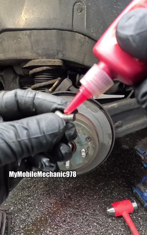 Customers states can’t remove the set screw 😏 #satire  #mechanichumor 