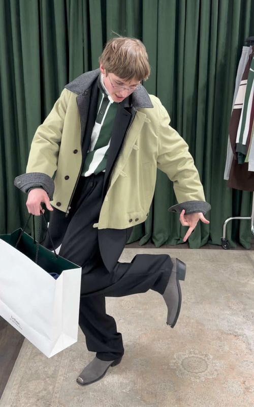 New outfit unlocked 🔓 #fyp #viral #dance #trending 