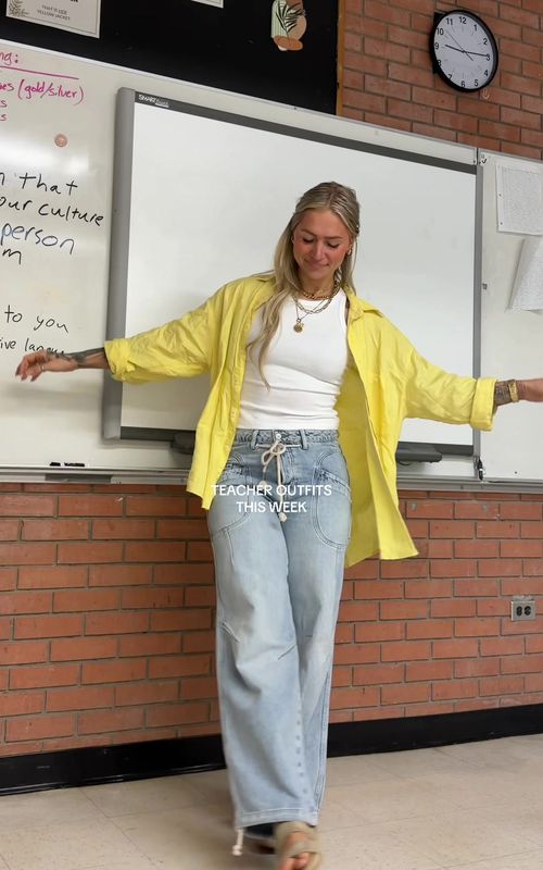 What I wore this week as a high school teacher 👩🏼‍🏫  Friendly reminder: teachers are ordinary humans too (with feelings and interests outside of work). And that’s normal!! #teacherlife #teachersoftiktok #teacherstyle #outfitinspo #outfitideas 