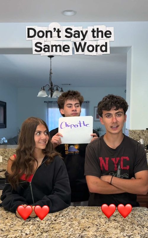 Don’t say the same word  #gameideas #games #familygames #fungames #saythewordgame 