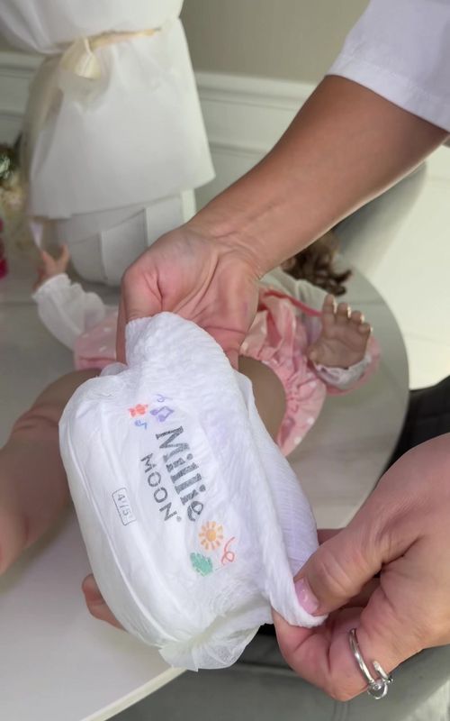 Things I wish I knew as a first time mom #momhack #LifeHack #firsttimemom #momtips #diapers 
