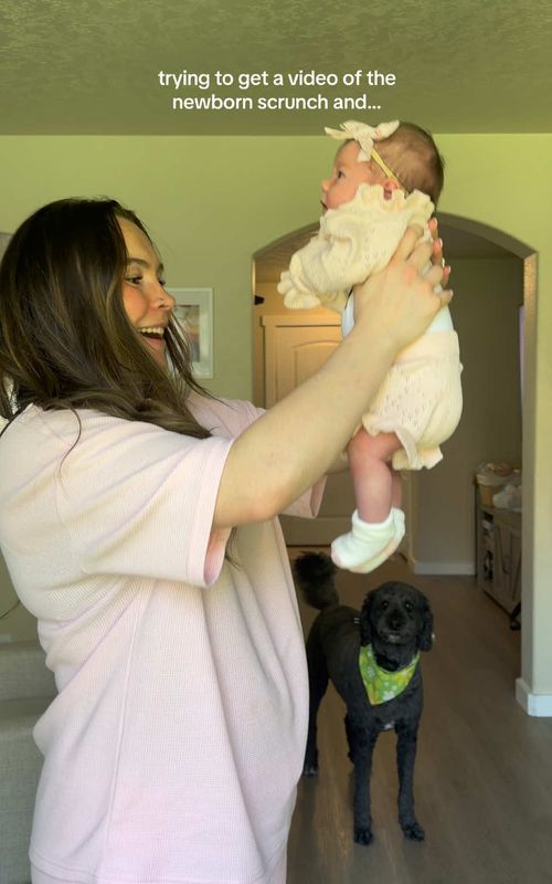 brb while I CRY it really is true when people say you’ll miss the moments you’re living in when you have a newborn🥺🥺 #newborn #newbornbaby #newbornlife #newbornscrunch #postpartumlife 