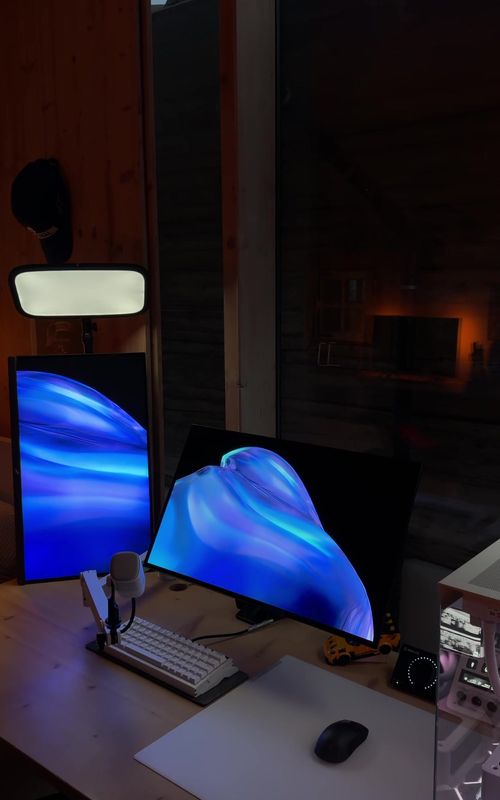 best teen room ? // #techtok #fyp #cleansetup #GamingSetup #roomtok 
