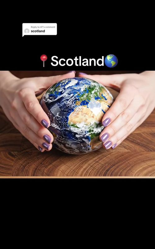 Replying to @AT SCOTLAND 🌎🌎🌎 via earth slice ASMR. Follow for a new country every day 🤗🥰 #aismr #Scotland #explorepage✨ #simplysatisfying 