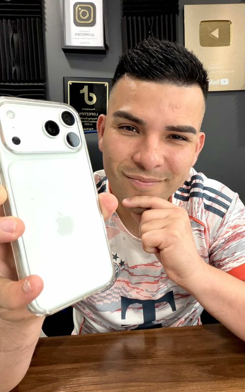 Por esta razón nunca le tienes que dar el teléfono a nadie #tips #tipsandtricks #seguridad #androidtips #AprendeEnTikTok 