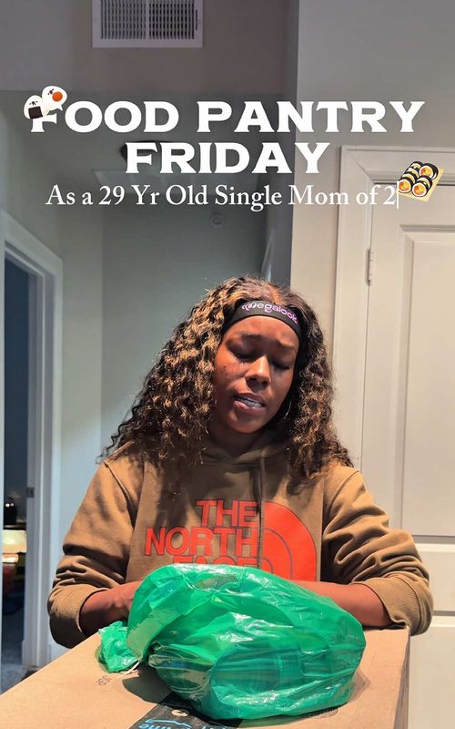 Would you be embarrassed to share that you use food pantries?? ME? I ain’t neverrrr cared, GIMME ALL THE HELP YOU GOT BOOKIE 🤏🏾#singlemom #singlemomlife #foodpantry #foodpantrymeals #budgettips 