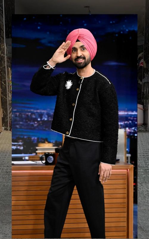 Recreate Diljit dosanjh (jimmy fallon show) outfit under budget #diljitdosanjh #thriftshopping #StreetFashion #jimmyfallon @Jimmy Fallon @Shivaeya 