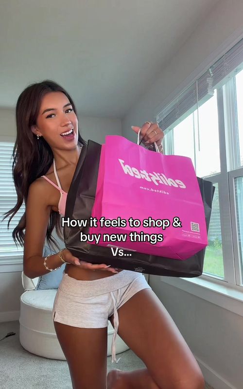 The worst part of shopping 😞#shopping #humor #haul #shoppingtime 