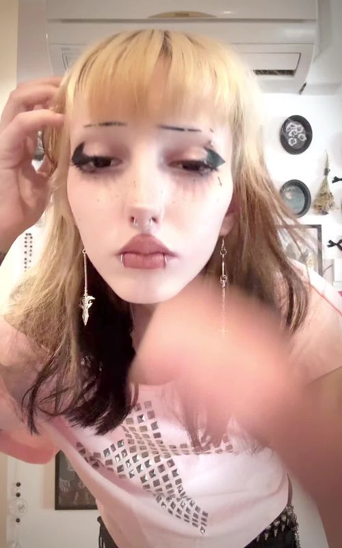 draft #fyp #alternativegirl #alternativestyle #fashiontiktok #alternativefashion 