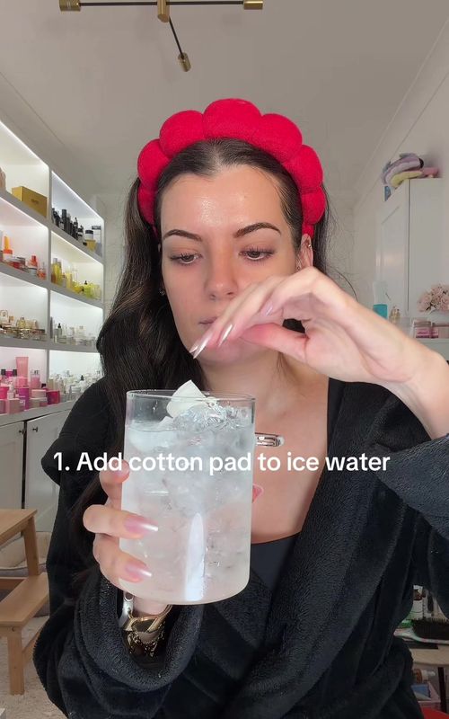 DIY cooling eye patches 🤍 what should I do next? #diybeauty #beautyhacks #diyskincare #skincarehacks 