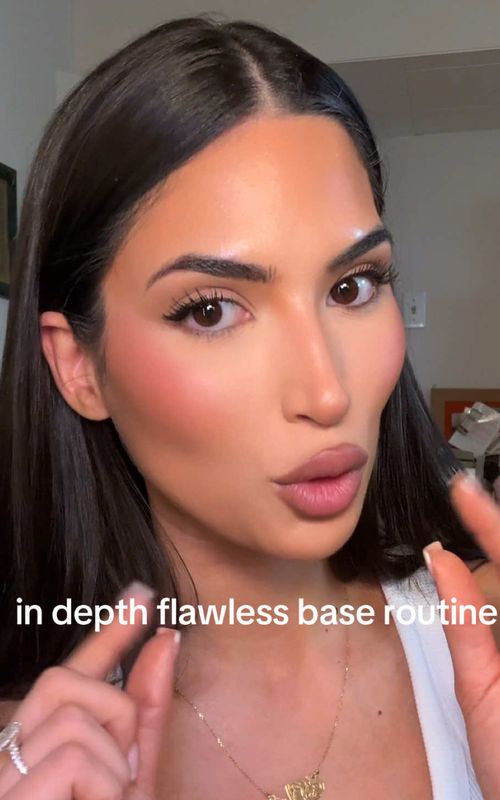 In depth flawless base routine !! 📝😍 products : @Natasha Denona serum primer @Patrick Ta Beauty concealer @Haus Labs foundation @BASMA Beauty foundation 009 ( cream bronzer ) @Makeup By Mario cream blush pinch me pink + loose powder @Saie pressed translucent 02 + bronzer @YSL Beauty blush 44 #makeup #makeuptutorial #MakeupRoutine #everydaymakeup #basemakeup 