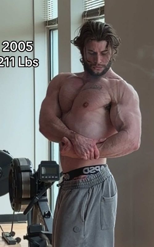 Are ya winning son? • DM “FIT” For Coaching Info + Programs on Bio • Controlled Insanity - Code “Tristan” #physique #Fitness #muscle #bodybuilding #GymTok 