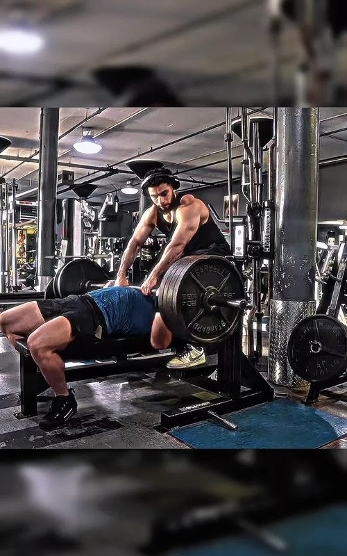 245 KGS like nothing 😭🔥📈 . . #natty #bodybuilding #gymlifting #egolifter #hopecore 