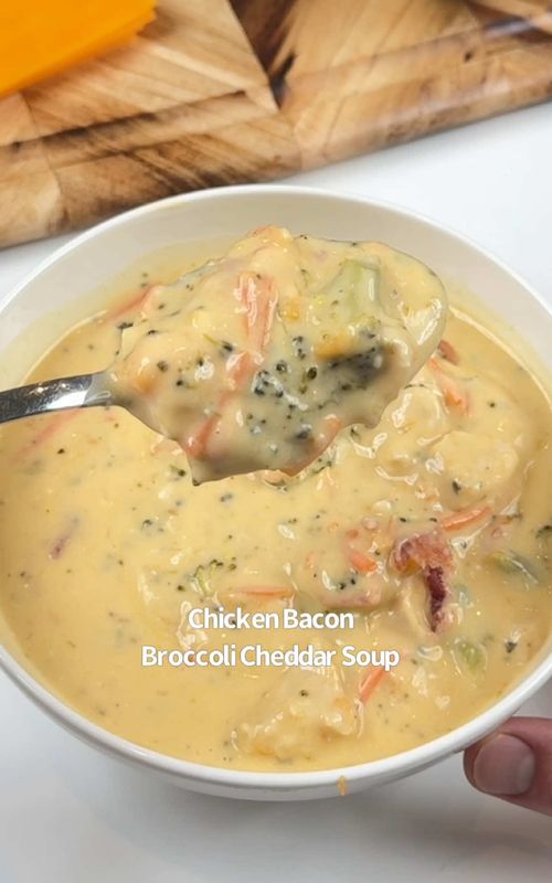 Say “YUM” if you would eat this Creamy Slow Cooker Chicken Bacon & Broccoli Cheddar Soup 🤤🥦🧀 What you need: 2-3 large chicken breasts 16 oz broccoli florets  32 oz chicken broth 1 block cream cheese 1 packet ranch seasoning 2 cups shredded cheddar 4 slices cooked bacon, chopped  How to make it: 1. Combine all ingredients except your bacon and cheddar in a slow cooker and cook for 3 hours on high.  2. Shred your chicken, add your bacon, cheddar and stir until the cheese melts. Enjoy! Pro tip: I used cubed chicken and didn’t shred it and it was really good. But either way works!  Also.. you can add a can of cream of chicken to make the texture even more creamy 👌