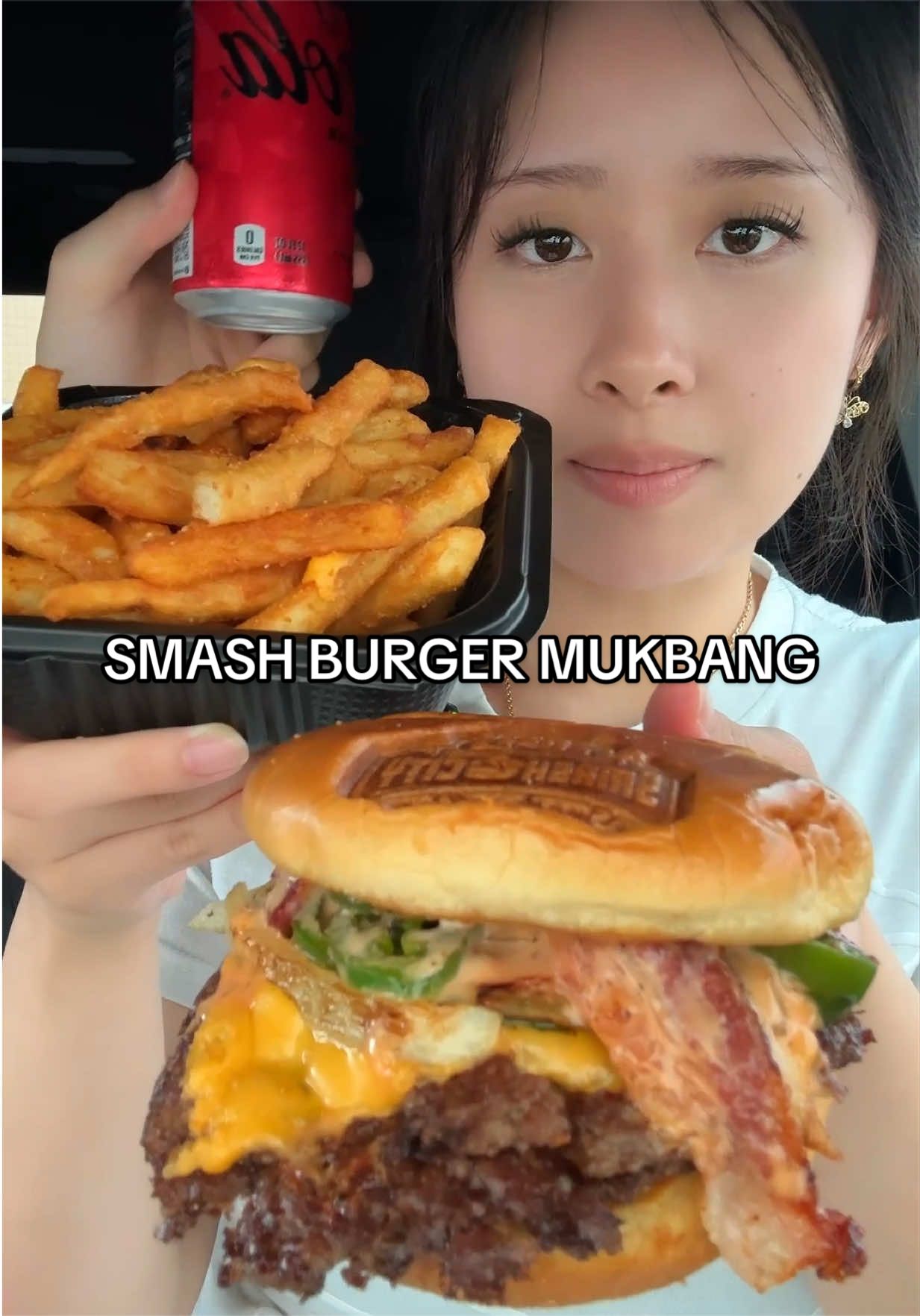 best smash burger in Baton Rouge @Smash City #smashburger #mukbang #burger #eatwithme #fypシ゚viral 