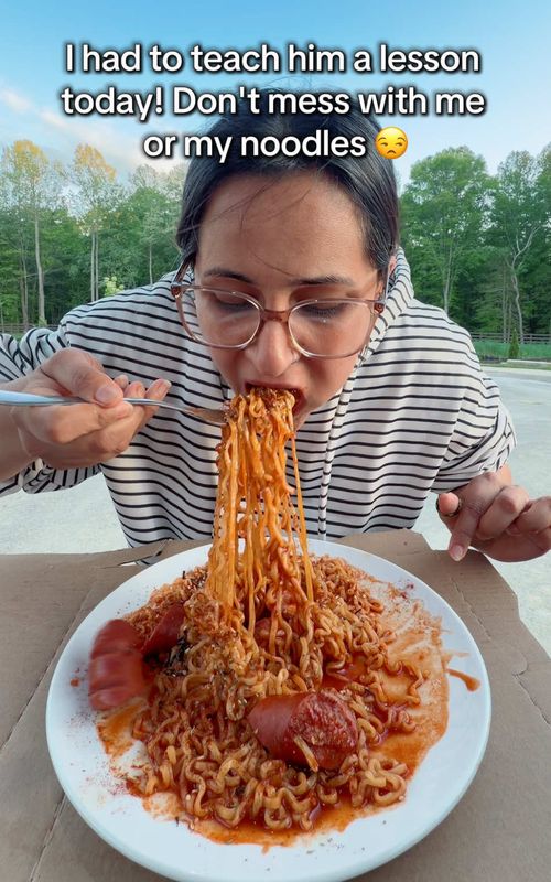 I was politely teaching him a lesson 😂 @Mai Khan @Baby Maya #rockpaperscissors #husbandwife #foodchallege #mukbang #noodles 