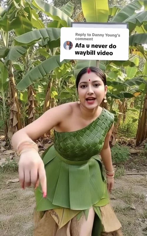 Replying to @Danny Young make I pick waybill for you ehhh???😡 #funnymemes #meme #waybill #gehgehuniversity #gehgeh 