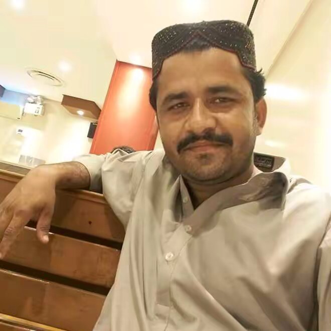 Tahir BaLocH