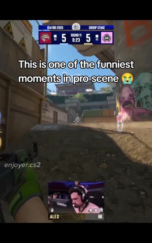 One of the funniest thing you'll see today #cs2 #esport #cs2clips #viral #donk 