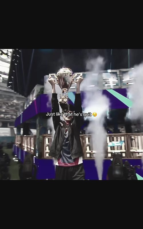 Damn man 😢 #fortnite #bugha #fncs #quit #sad 