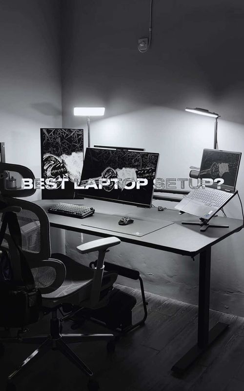 best setup laptop? 🤔 — #techtok #setup #setuplaptop #GamingSetup #minimalist 