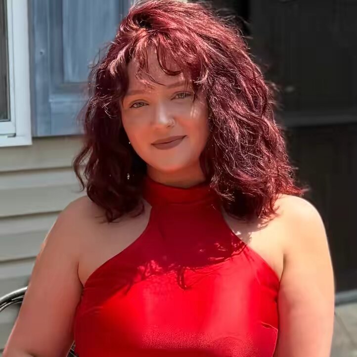 Eve | ASMR Esthetician🍎