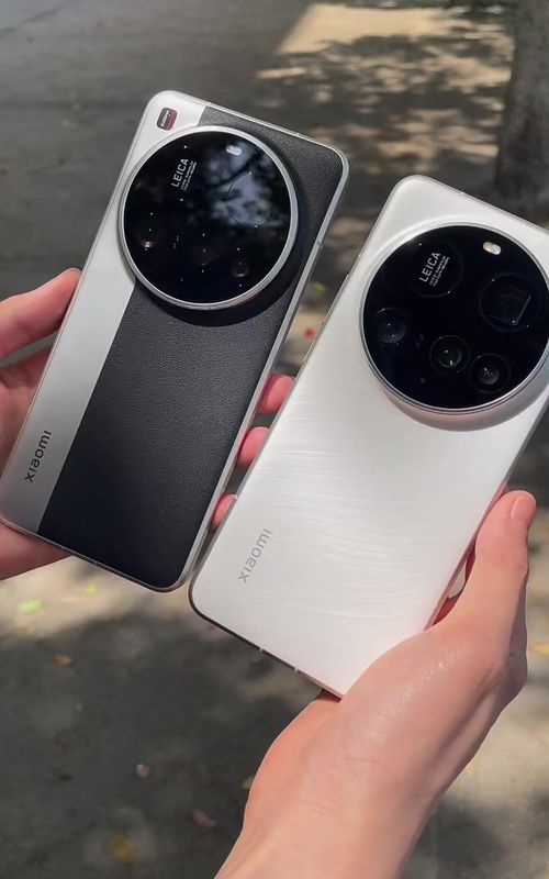 Cận cảnh siêu phẩm Xiaomi 15 ultra với 2 phiên bản màu cực chất! Bạn thích bản màu nào hơn? 🤔 #xiaomi15ultra  #Review #Tech #Smartphone #xiaomi 