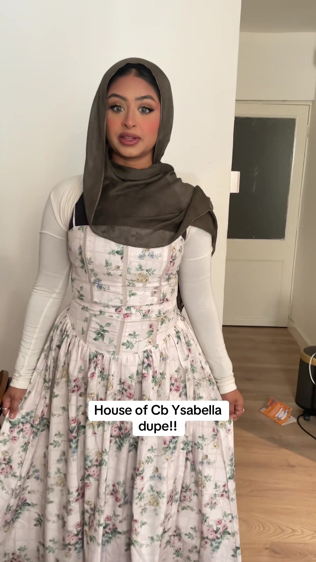 Drop a comment if you guys wanna know which seller I got this from on Aliexpress! #ysabelladress #houseofcb #dupe 
