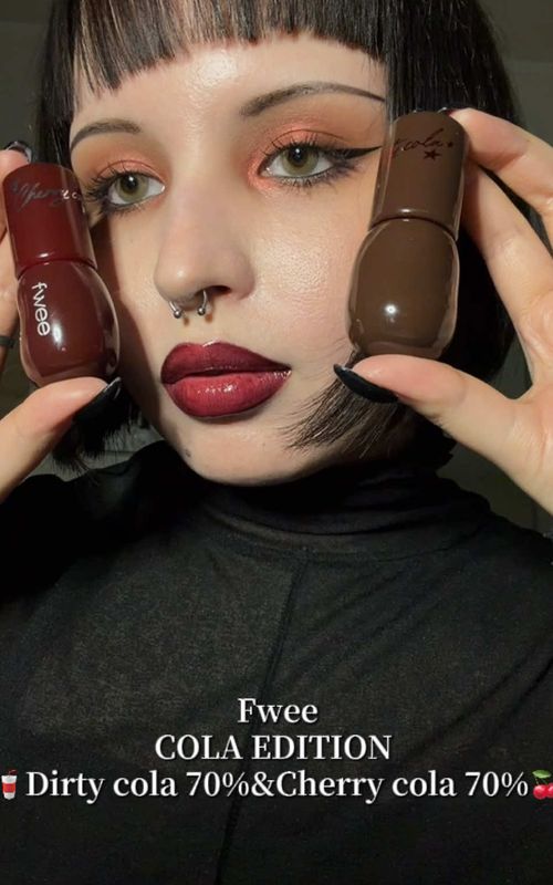 Dirty Cola or Cherry Cola?  Which one are you choosing? 🥤🍒🖤 #fwee #fweecolagloss #lipcombotutorial #darklips #darkmakeup 