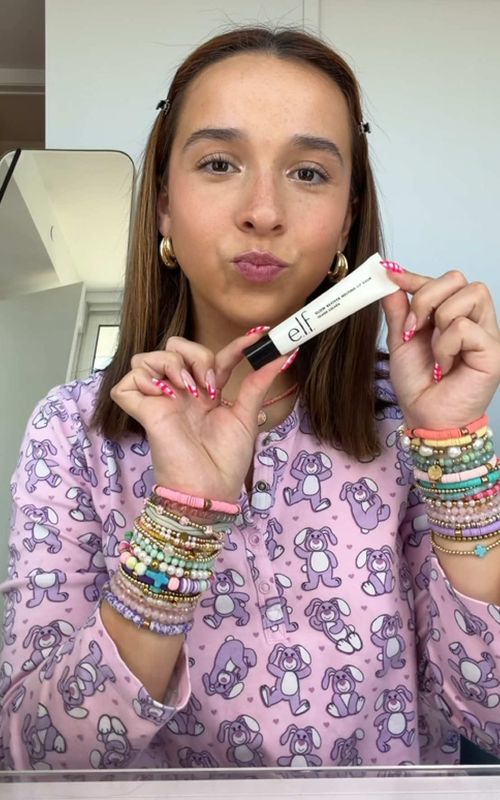 day of lip balm 💐👒💛🌷  #dayoflipbalm #lipcombo #lippies #lipgloss #lipbalm  @AquaphorUS @Glow Recipe @e.l.f. Cosmetics @Tatcha @Bubble Skincare @Pacifica @Tree Hut @Naturium 