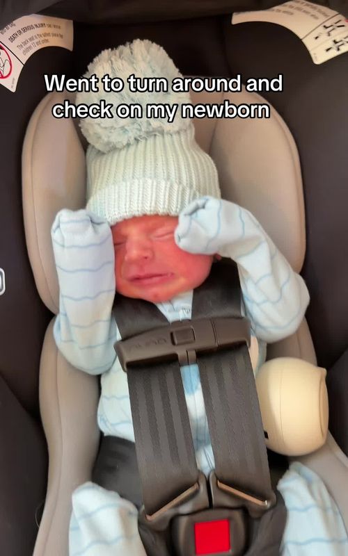 Stop growing baby boy 🥹 #baby #newborn #mom #parents #motherhood 