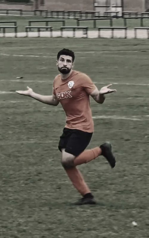 If at first you don’t succeed… 🎥 @Belal  ⚽️ @Queens Park Crescents F.C.  #football #sundayleague #footballhighlights #footballtiktok #fyp 