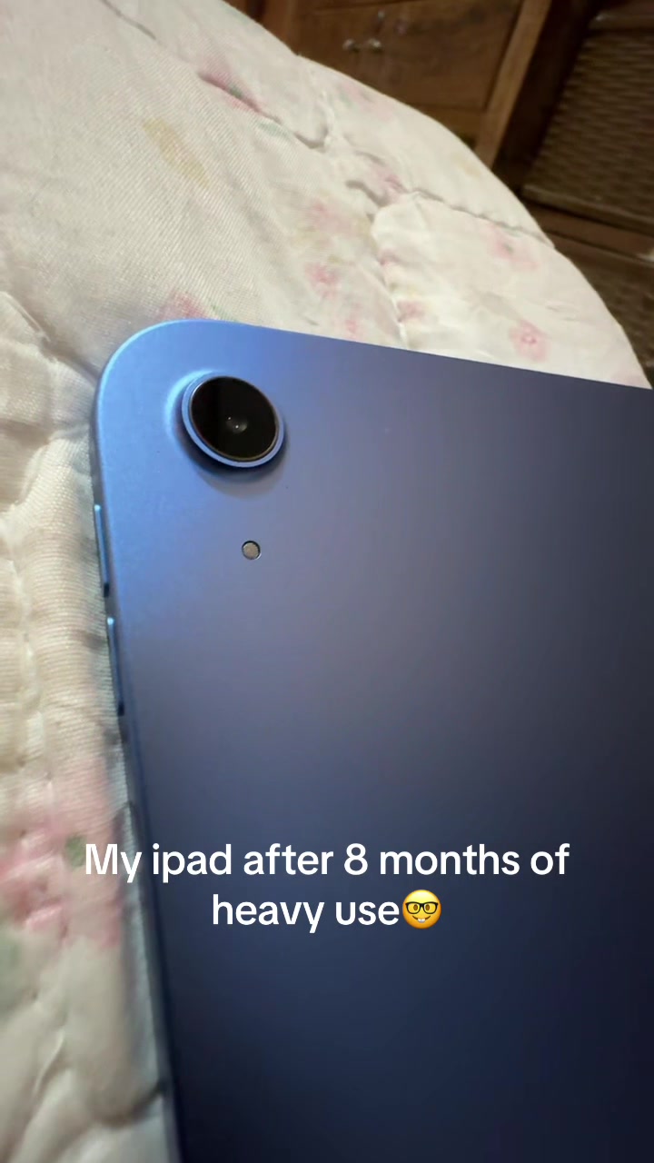 Posting random shi (IB: @iPhone XS Max🥹) #ipad #apple #Tech 